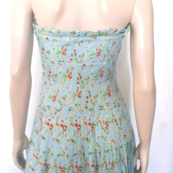 AMUR | Linen-Blend Strapless Midi Dress - Picture 11 of 14